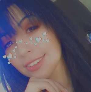 Meet your Posher, Exandra